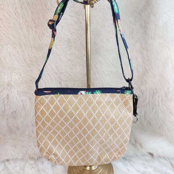 Vera Bradley Women's Straw Woven Crab Pattern Crossbody Bag - Picture 3 of 10